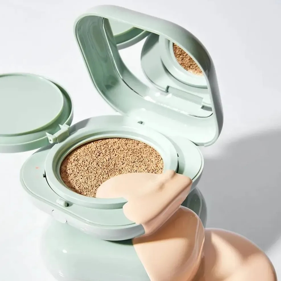 Phấn nước trang điểm mịn lỳ Neo Cushion Matte nằm trong Combo Pure Bliss của nhà Laneige 