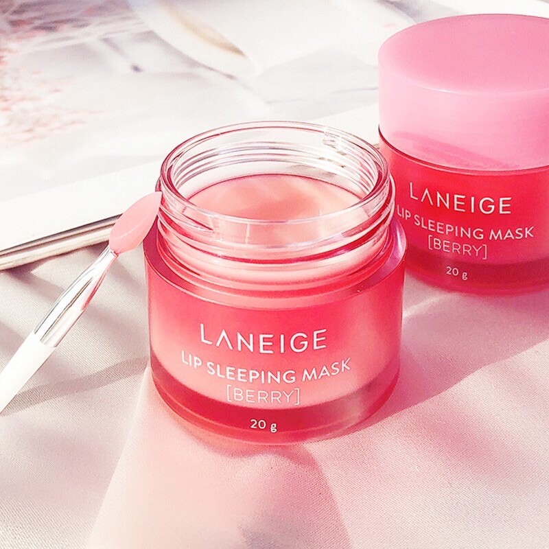 Mặt nạ ngủ môi Laneige Berry có mùi hương vô cùng ngọt ngào.