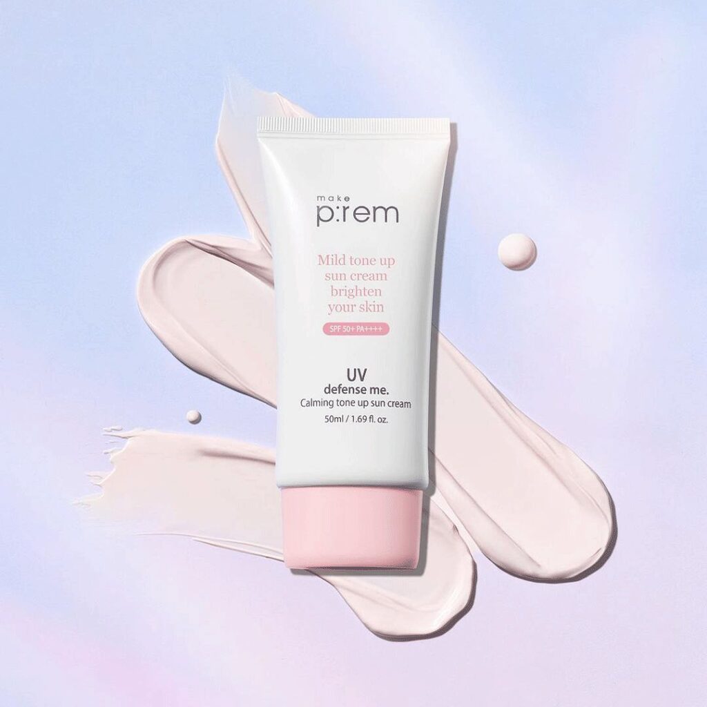 Kem Chống Nắng Make Prem UV Defense Calming Tone Up phù hợp với cô nàng mong muốn sở hữu lớp finish sáng hồng.