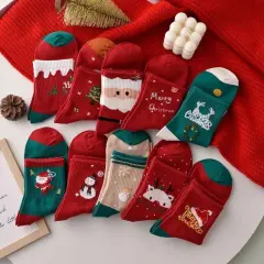 [Ghi Chú Size] Set 5 Đôi Tất Cao Cổ Giáng Sinh Muzini Vớ Đẹp Thêu Nhiều Hình Noel