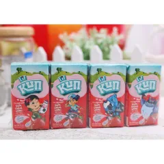 Sữa Chua Uống Kun Vị Dâu 4 Hộp 110Ml